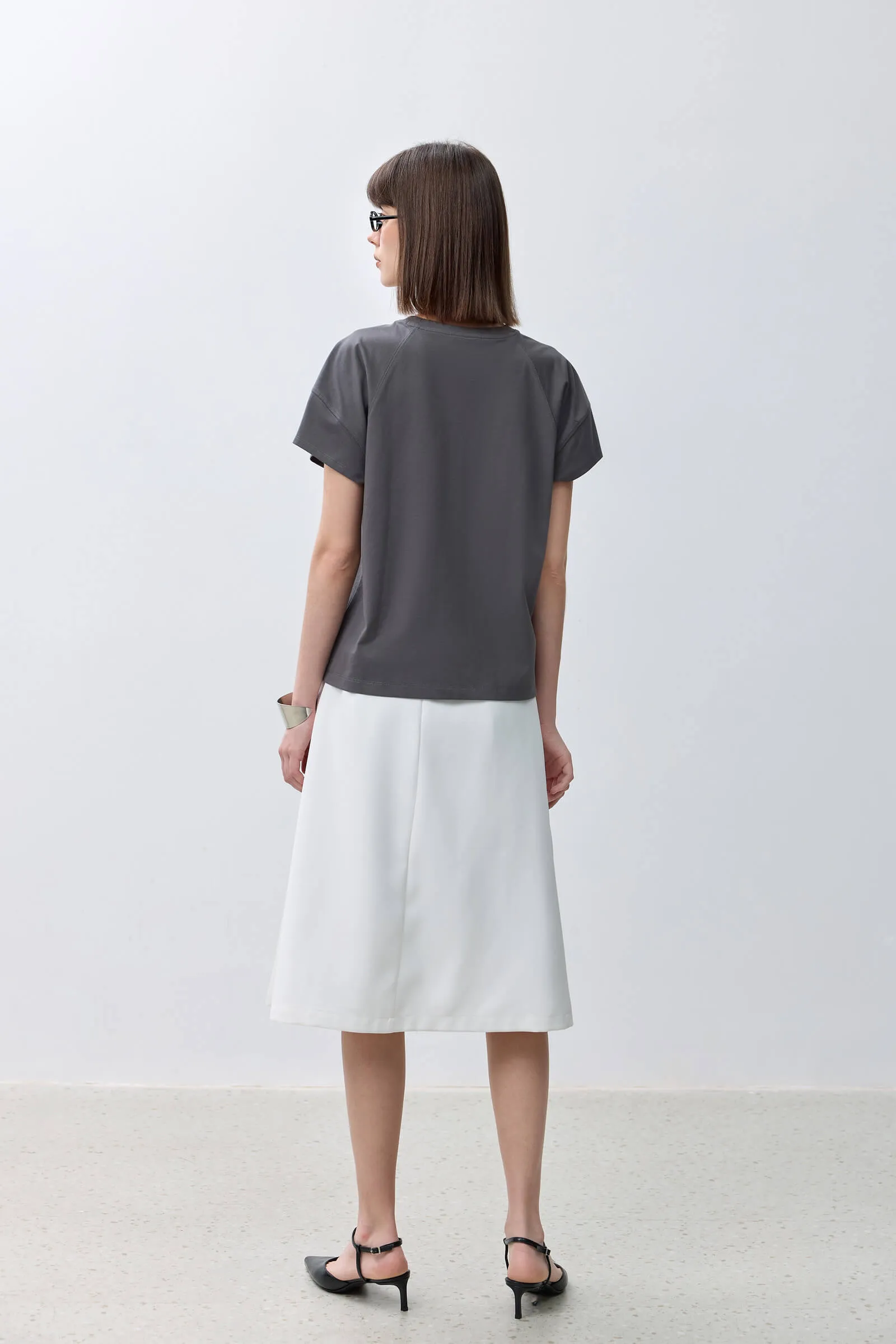 LILY Everyday Basic Versatile Short-Sleeve T-Shirt