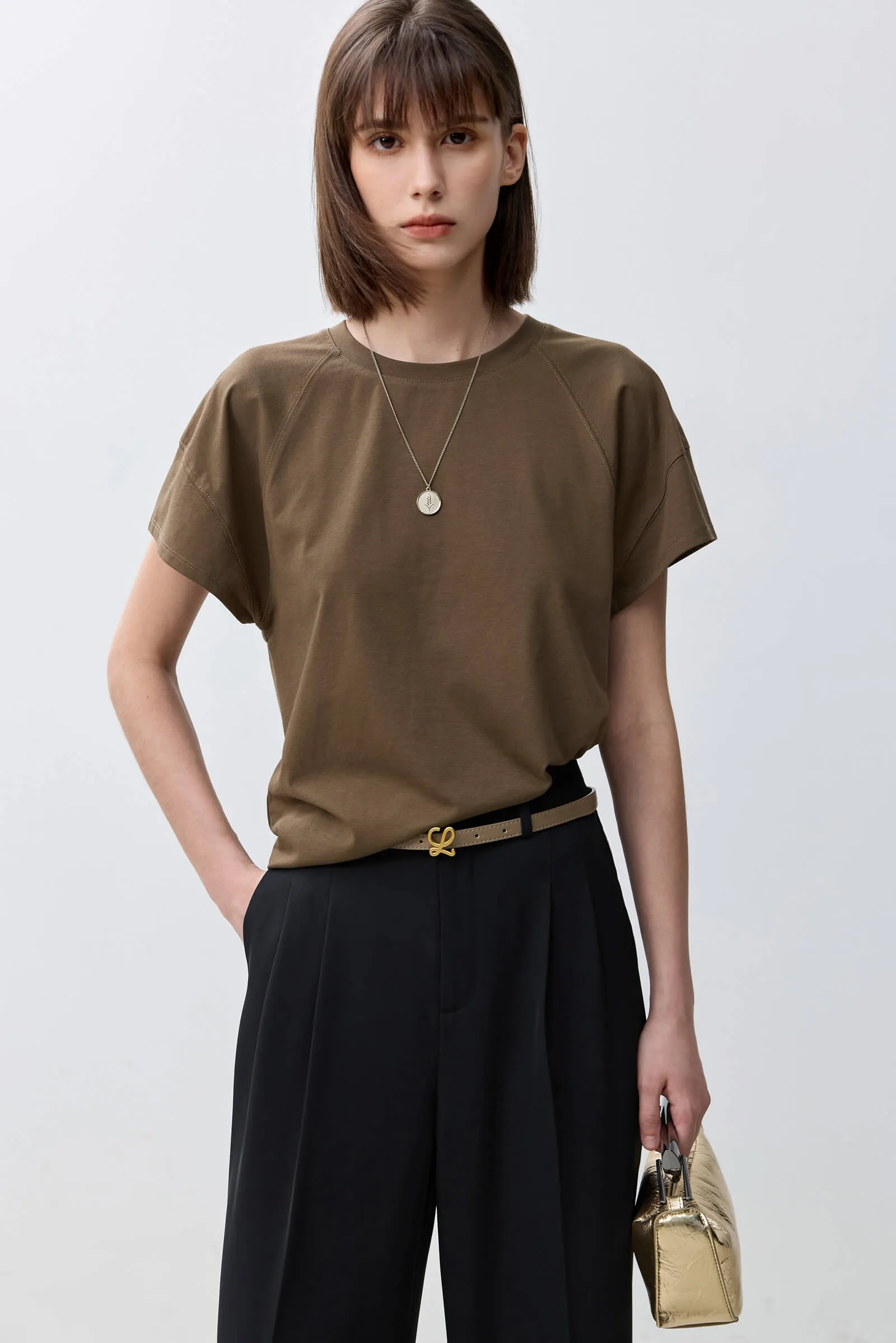 LILY Everyday Basic Versatile Short-Sleeve T-Shirt